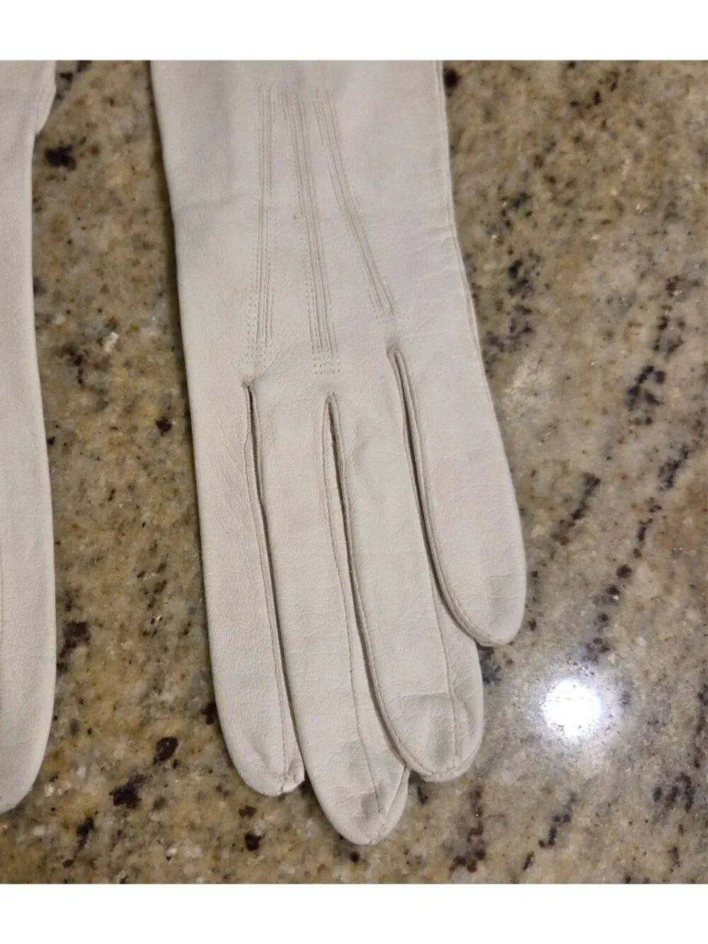 Vintage Size S Off-White Leather Formal Gloves Wrist Button 13